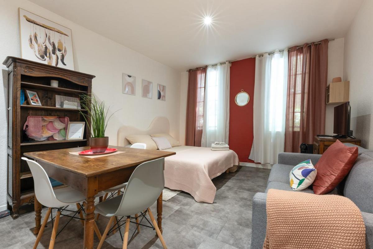 La Casita - Studio Confort Avec Parking Prive - Lit Douillet - Centre Uzes, Pont Du Gard エクステリア 写真